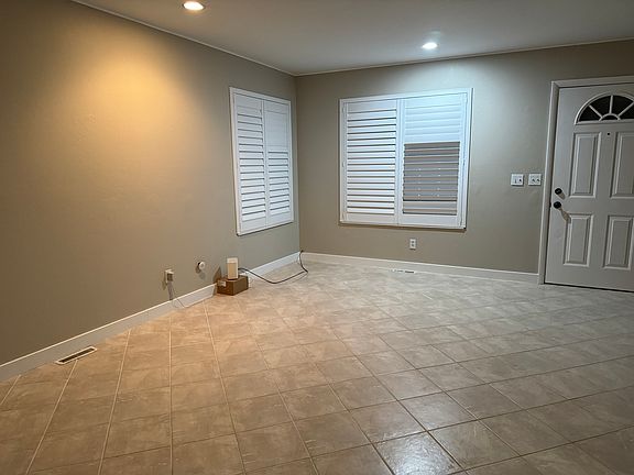 Living room.