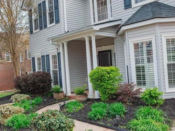 114 Plum Creek Ln, Greenville, SC 29607