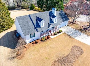 773 Coleen Dr, Winder, GA 30680