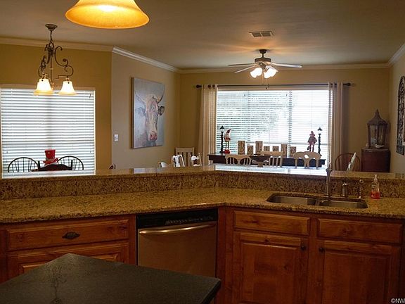 5th image of 219 Radbrook Dr
