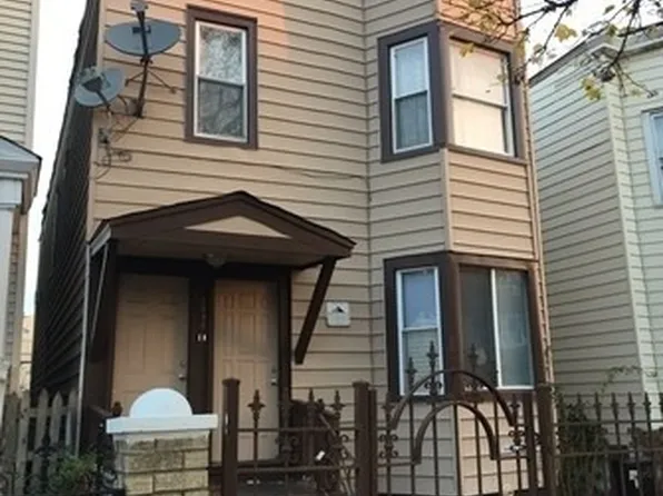 3552 W Palmer St, Chicago, IL 60647