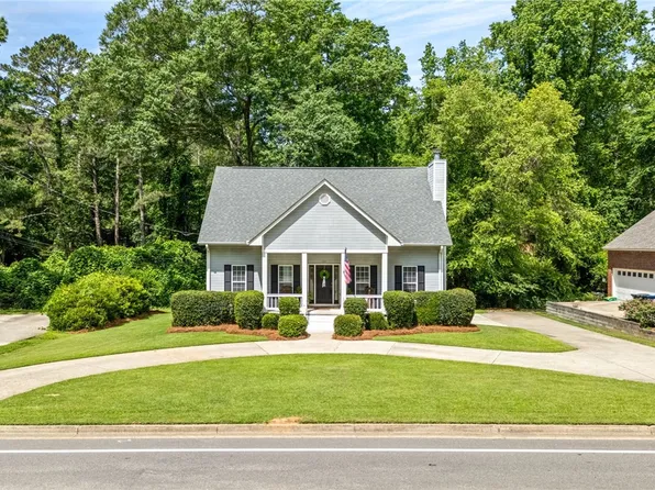1365 E University Dr, Auburn, AL 36830