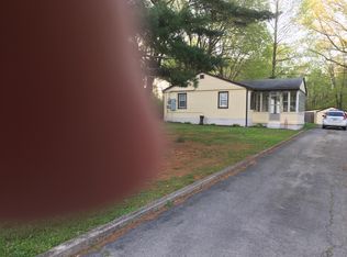 12505 Berrytown Rd, Louisville, KY 40223