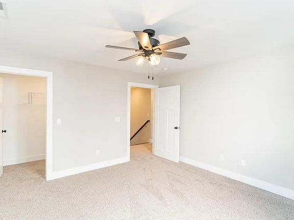 2nd image of 101 Willow Grove Ct