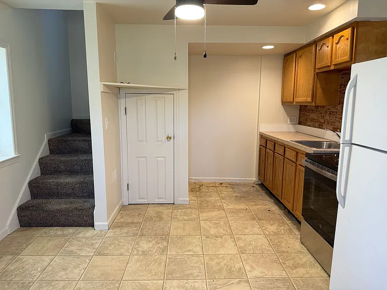 202 N. Main St. — Photo 3