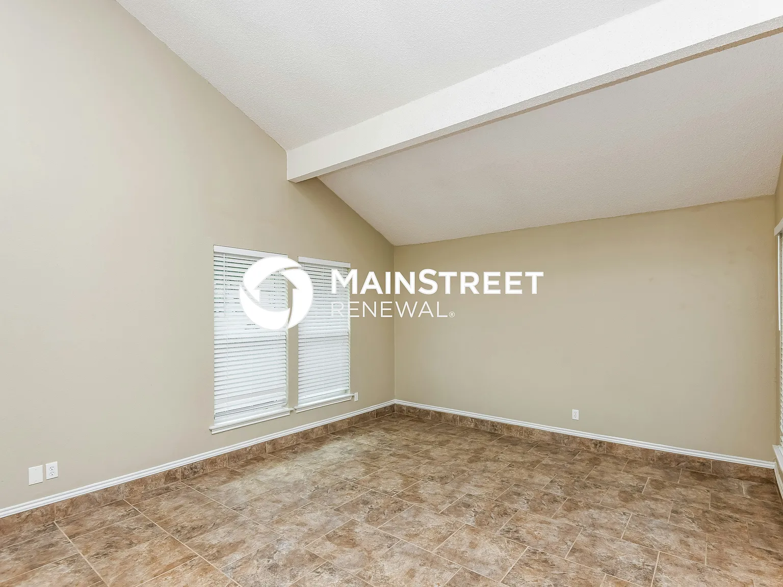6800 Penhurst Dr — Photo 4