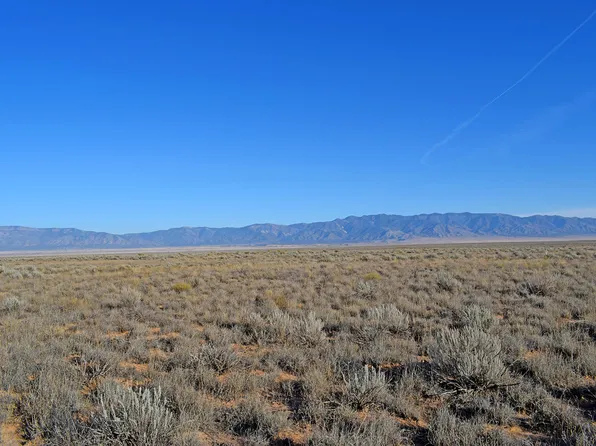 7-9 Rio Del Oro Loop N #11, Los Lunas, NM 87031