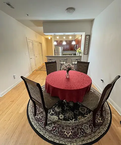 1333 W Broad St #504 — Photo 13