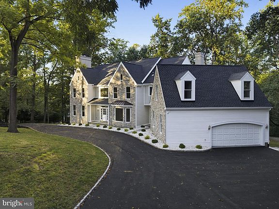 4th image of 484 King Of Prussia Rd