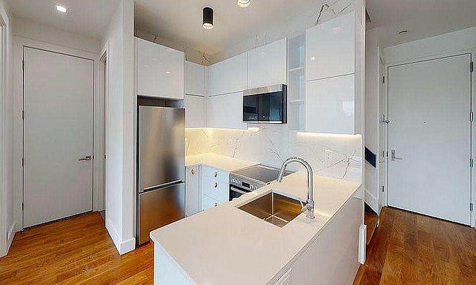 1st image of 2561 Bedford Ave Unit Penthouse 4a