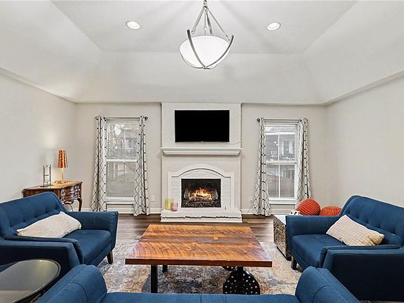 4th image of 8721 Riggs Ln