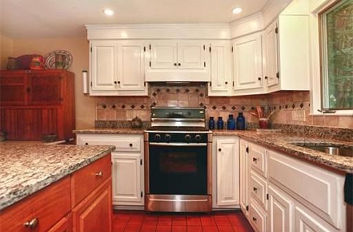 2nd image of 35 Broad St #1