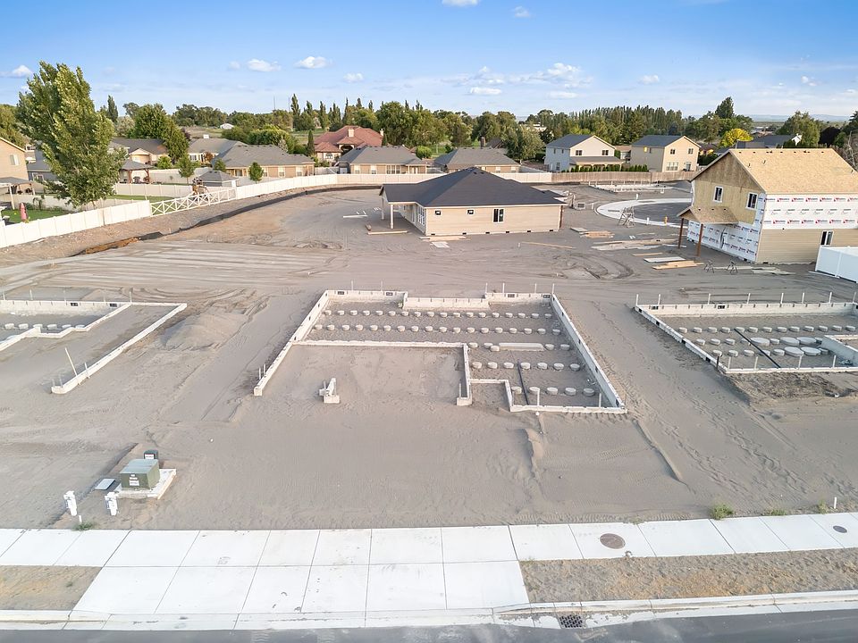 4419 W Thrush by Aho Construction