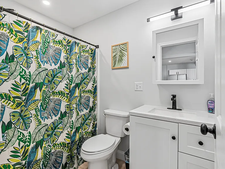 20 Washington Ave #101 — Photo 15