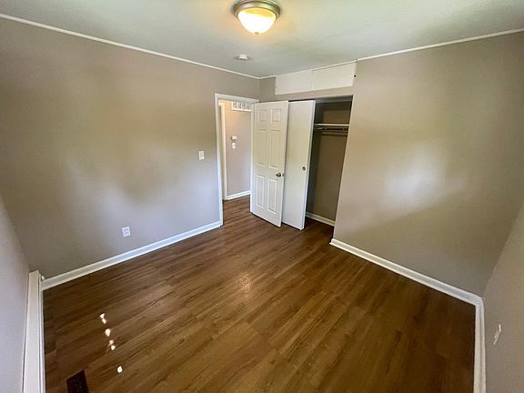 5th image of 2399 Dawnlight Ave
