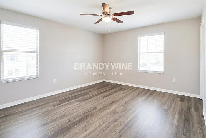 5703 Mercado Dr — Photo 10