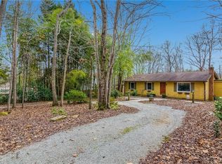 7605 Timberline Dr, Greensboro, NC 27409