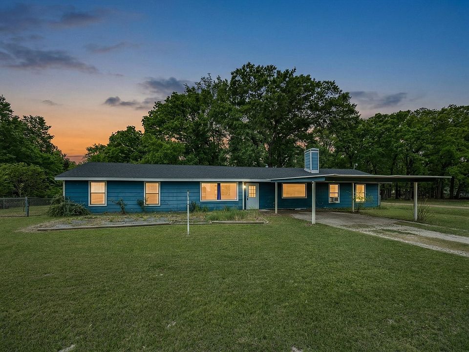 1st image of 209 Pierce Dr