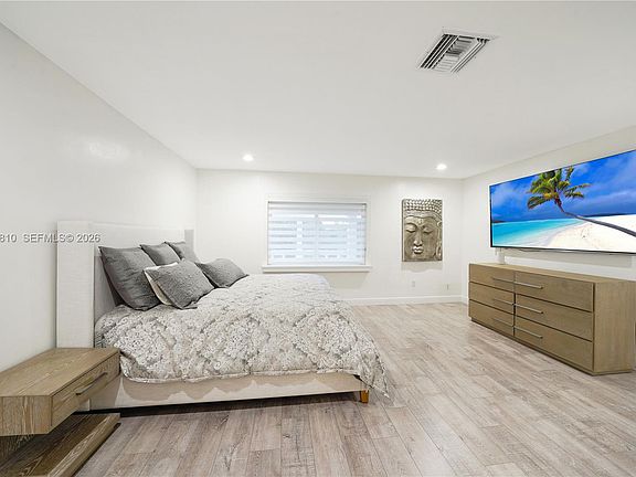 2nd image of 7381 SW 34th Ter