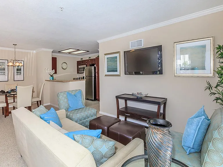 240 Avenida Vis — Photo 23