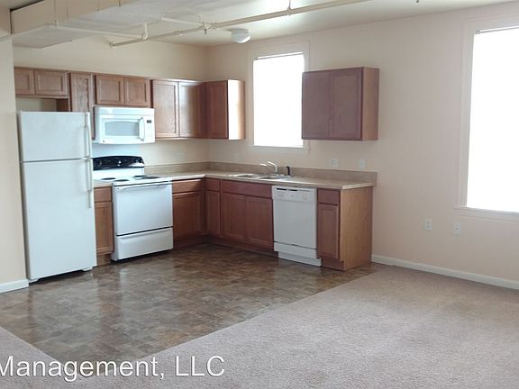 2nd image of 400 Superior Ave #7115756