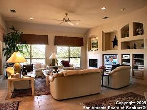5th image of 29718 Fairway Vista Dr