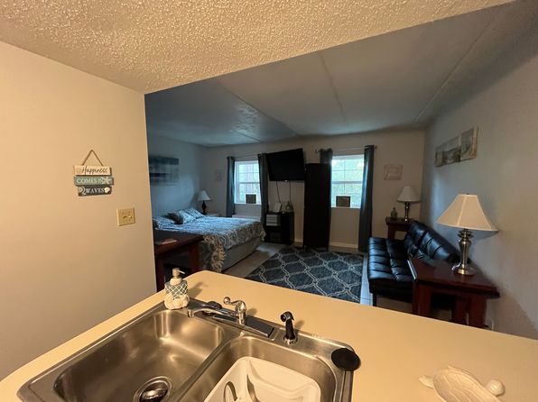 6850 Blue Heron Blvd Unit 105