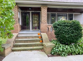 16705 Hilliard Rd, Lakewood, OH