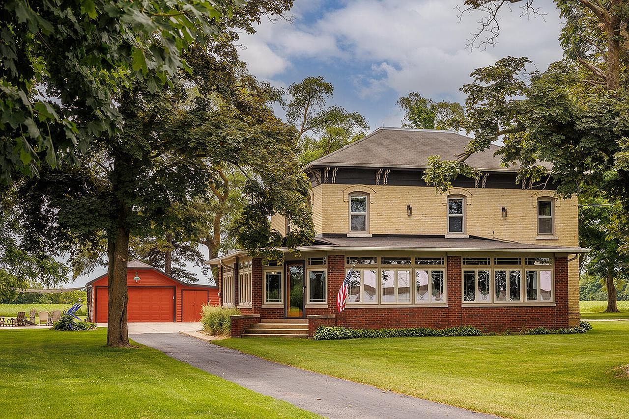 N8833 Pickeral Lake ROAD, East Troy, WI 53120 | Zillow