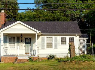 205 Parkins Mill Rd, Greenville, SC 29607