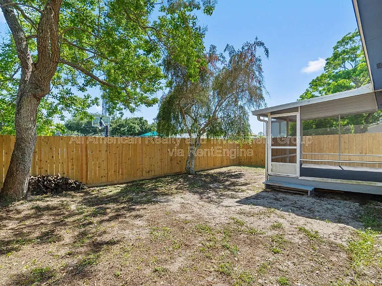 510 Woodland Park Cir — Photo 20