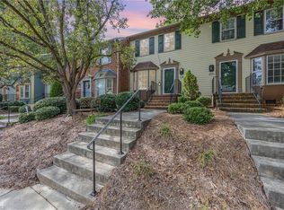 3781 Greenes Xing, Greensboro, NC 27410