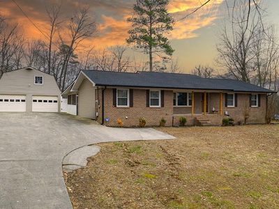 240 Sunrise Cir SE, Calhoun, GA, 30701