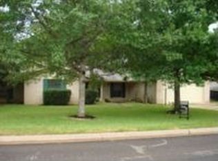 902 Lime Rock Dr, Round Rock, TX 78681
