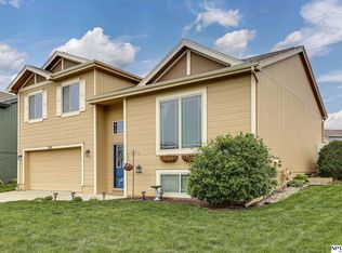 7508 N 143rd St, Omaha, NE 68142
