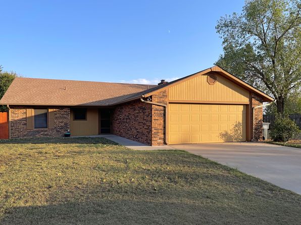 317 Sombrero Cir, Enid, OK 73703 – 3-bedroom rental in Enid
