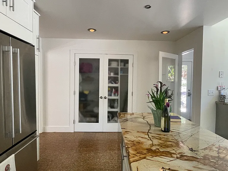 Tully Pl — Photo 10