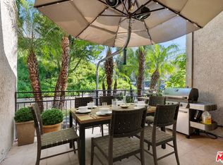 7800 Via Genova, Burbank, CA 91504