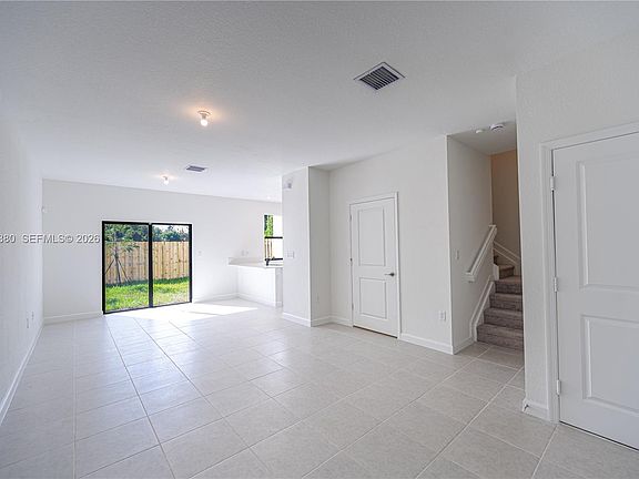 4th image of 29009 SW 162nd Ct