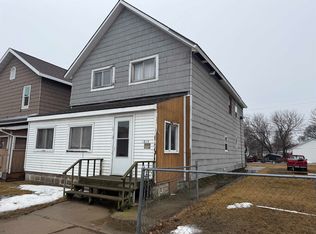 1315 Main St, Marinette, WI 54143