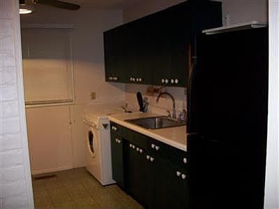 3rd image of 1620 Sheffield Ave