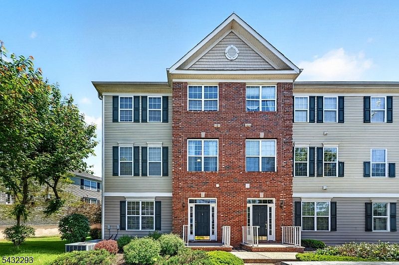 1st image of 39 Liberty Way #39
