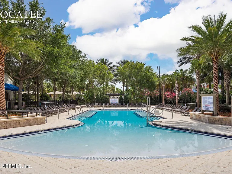 358 Hammocks Landing Dr — Photo 32