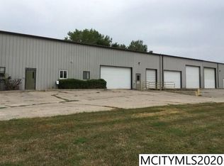 900 15th St SW, Mason City, IA 50401