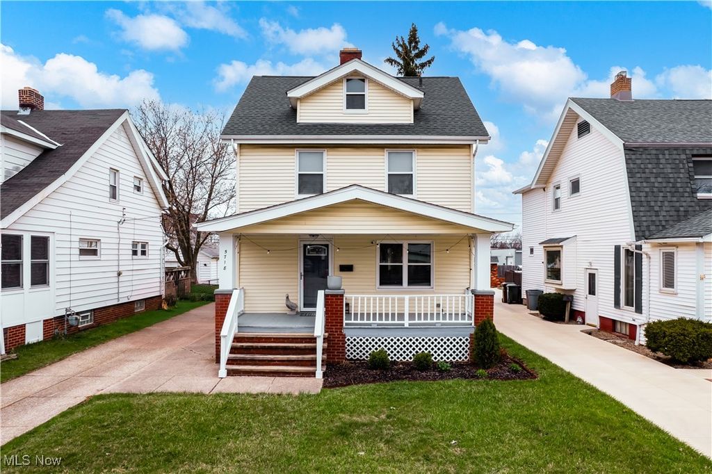 Real estate listing image