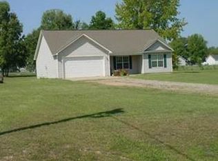 1031 S Taylor Rd, Ozark, AR 72949