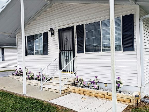 2nd image of 3830 Julie Dr