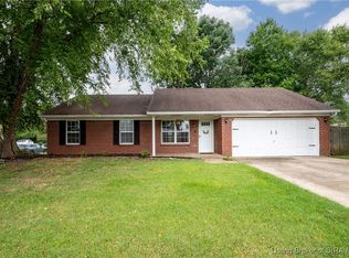 1302 Windmill Ln, Jeffersonville, IN 47130