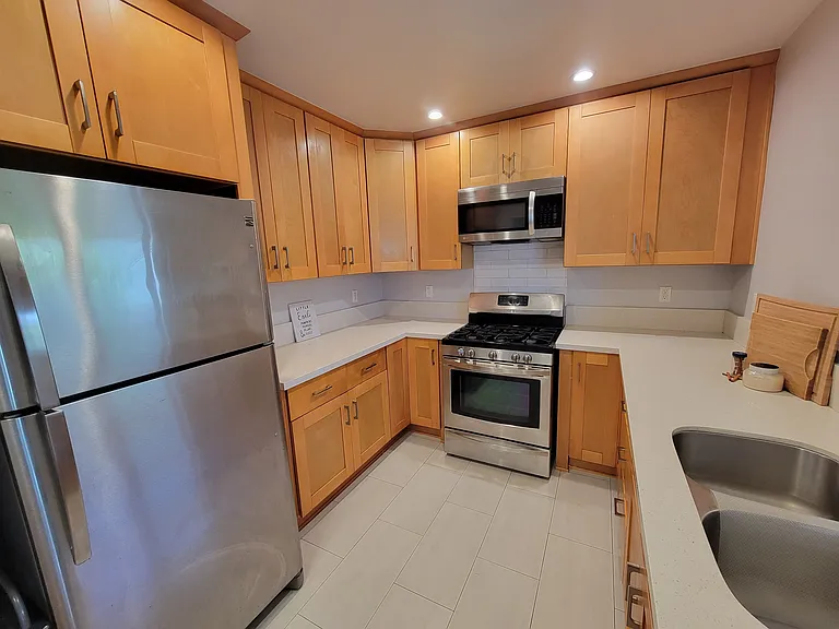6063 Southside Dr #A — Photo 5