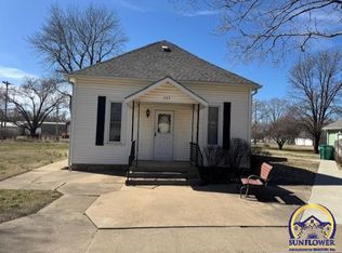 107 Topeka Ave, Paxico, KS 66526